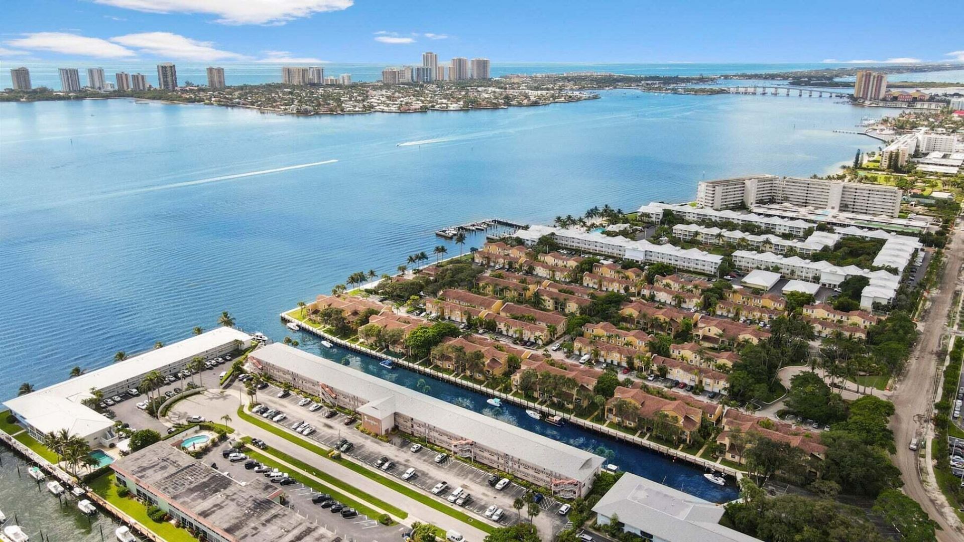 120 Lehane Terrace, Unit 109, North Palm Beach, FL 33408 Photo