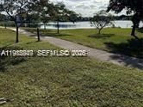 2828 Casita Way, Unit 205, Delray Beach, FL 33445