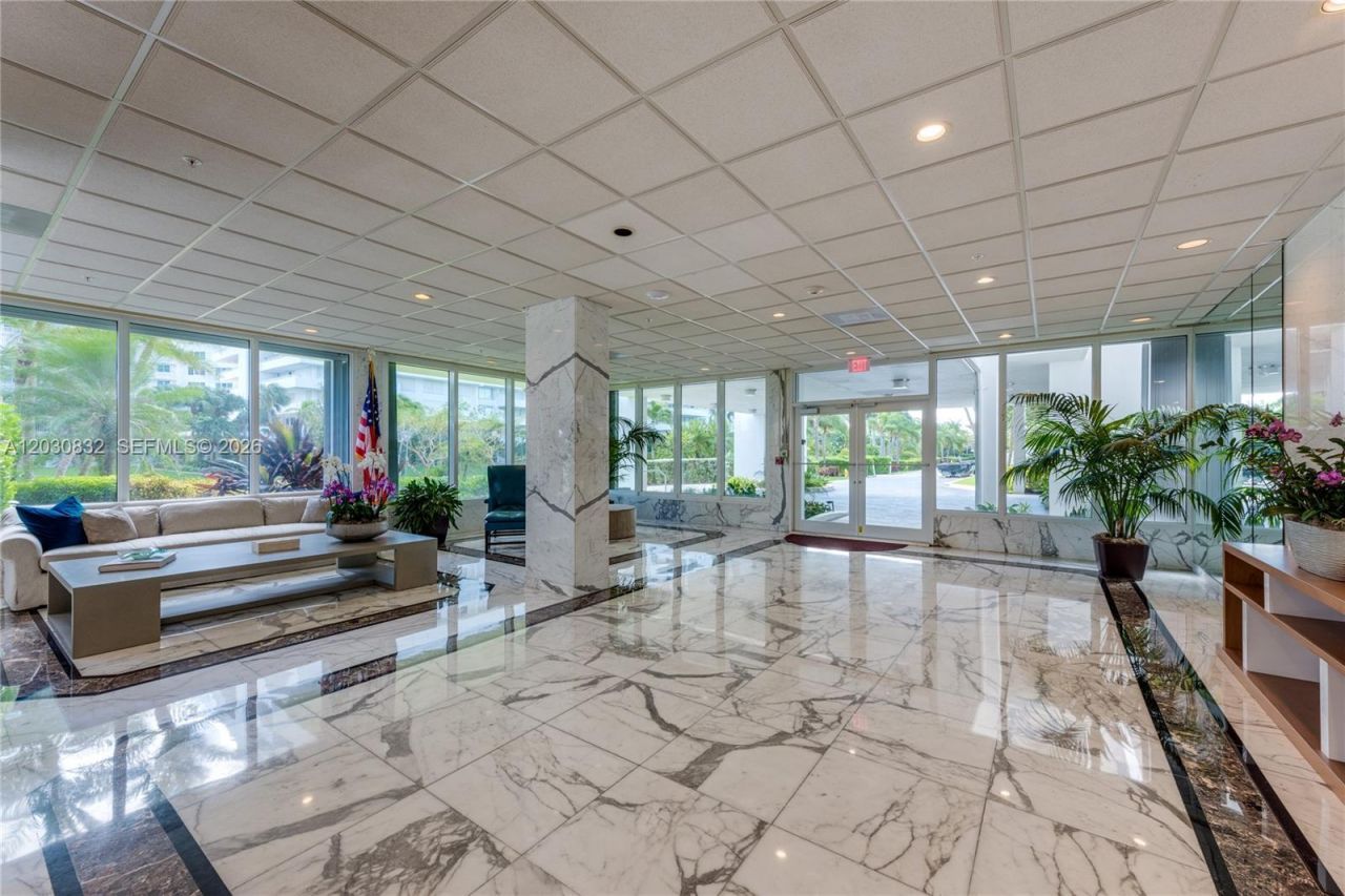 155 Ocean Lane Dr, Unit 403, Key Biscayne, FL 33149 Photo