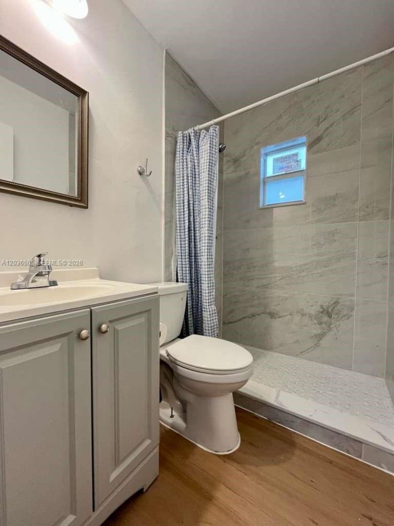 7928 Harding Ave , Unit 3, Miami Beach, FL 33141 Photo