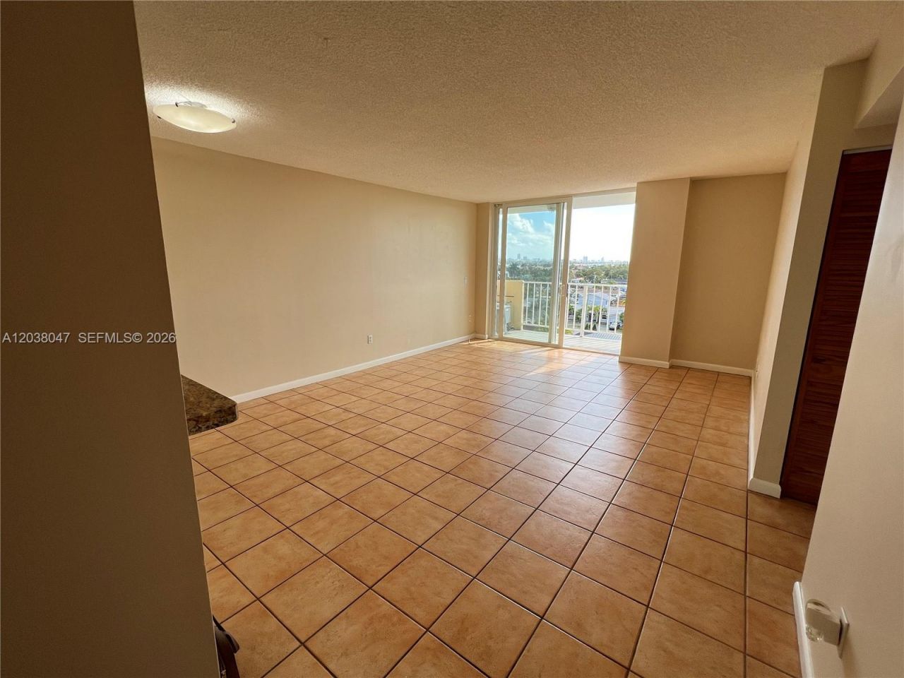 2350 NE 135th St, Unit 704, North Miami, FL 33181 Photo