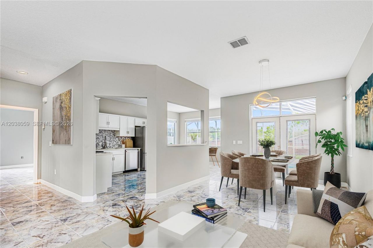 2252 Wyndam Way, Kissimmee, FL 34743 Photo