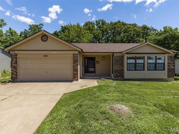 174 Rockaway Drive, O'Fallon, MO 63368