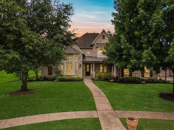 704 Landsbury Court, Keller, TX 76248