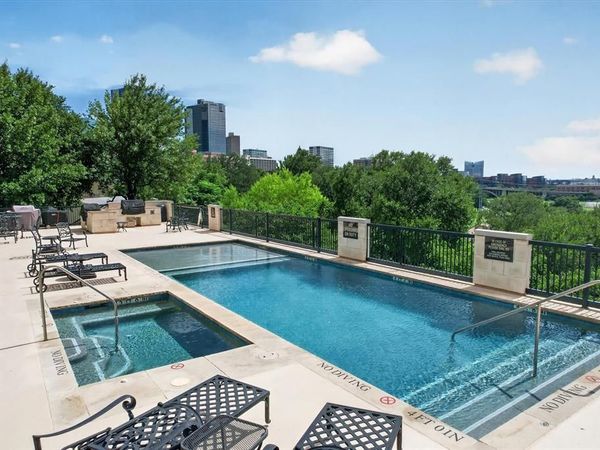 501 Samuels Avenue , Unit 110, Fort Worth, TX 76102