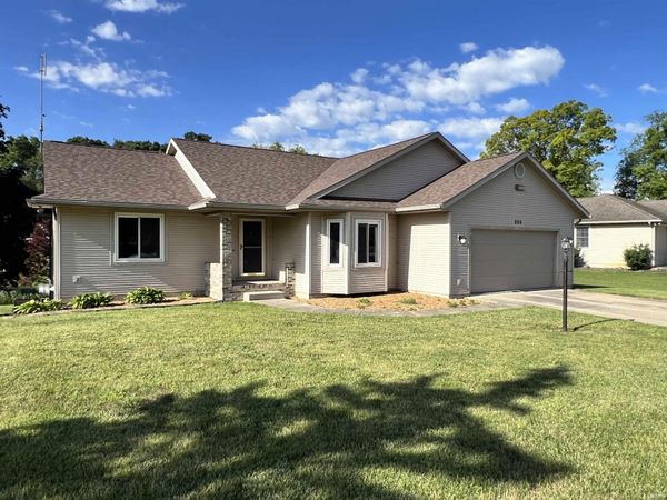 223 E Deerwood Court, Warsaw, IN 46582