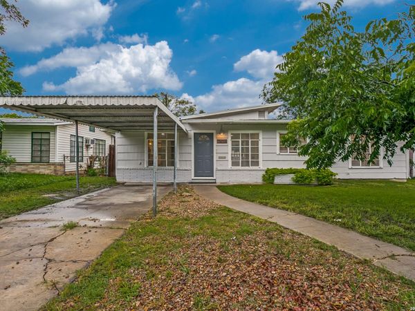 707 Sumner Dr, San Antonio, TX 78209