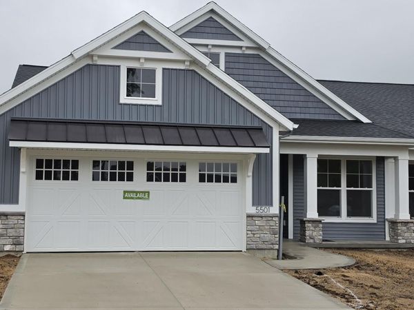 5501 Canal Avenue SW, Unit 60, Grandville, MI 49418