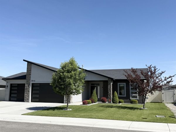 1012 Monument Peak Pl, Kimberly, ID 83341