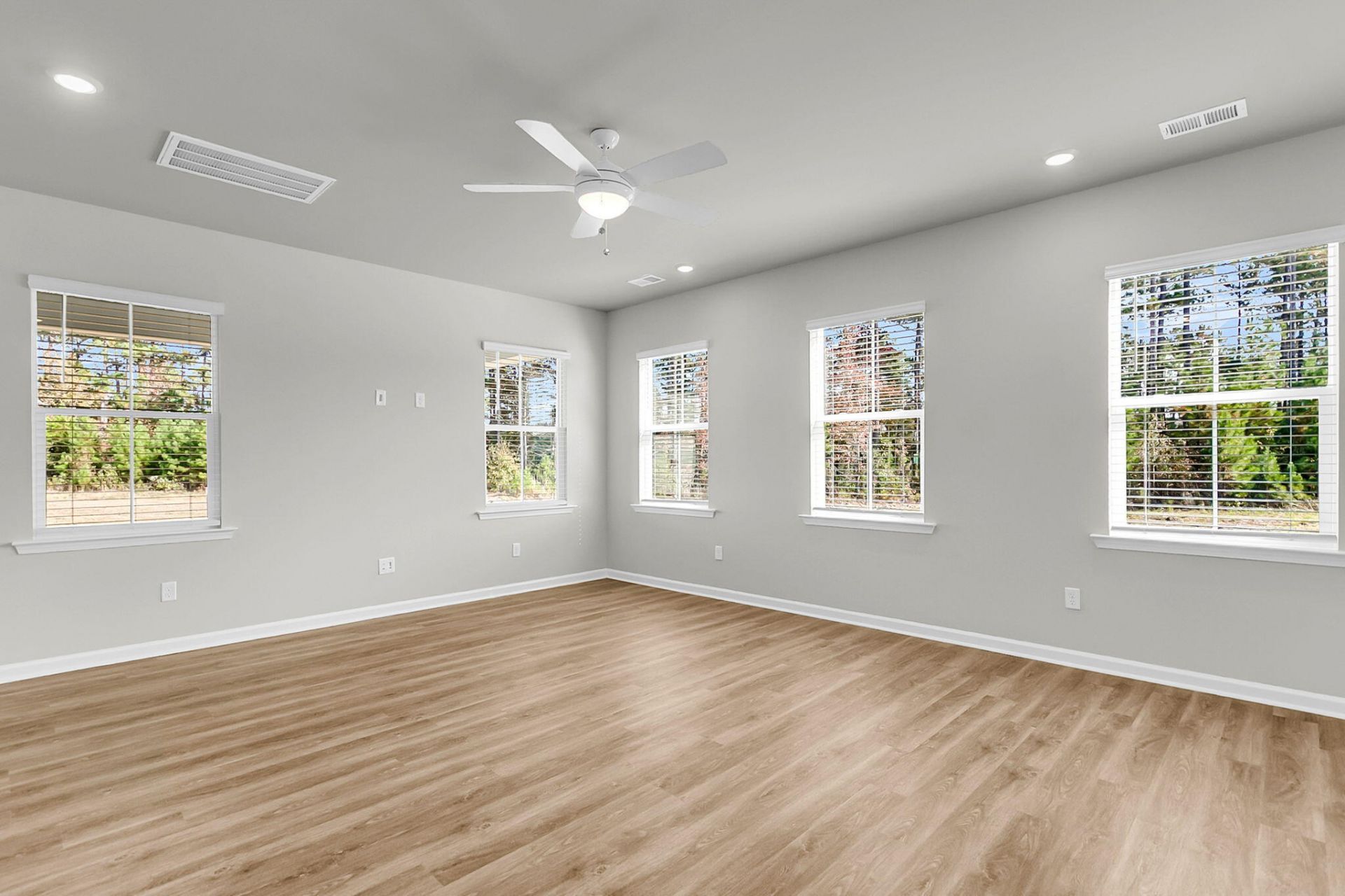 228 Hungerford Drive Photo 16