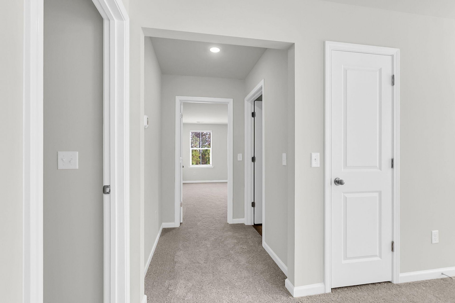 228 Hungerford Drive Photo 33