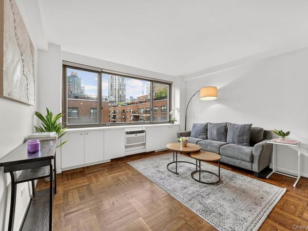 425 East 63rd Street, Unit W12EF, New York (Manhattan), NY 10065