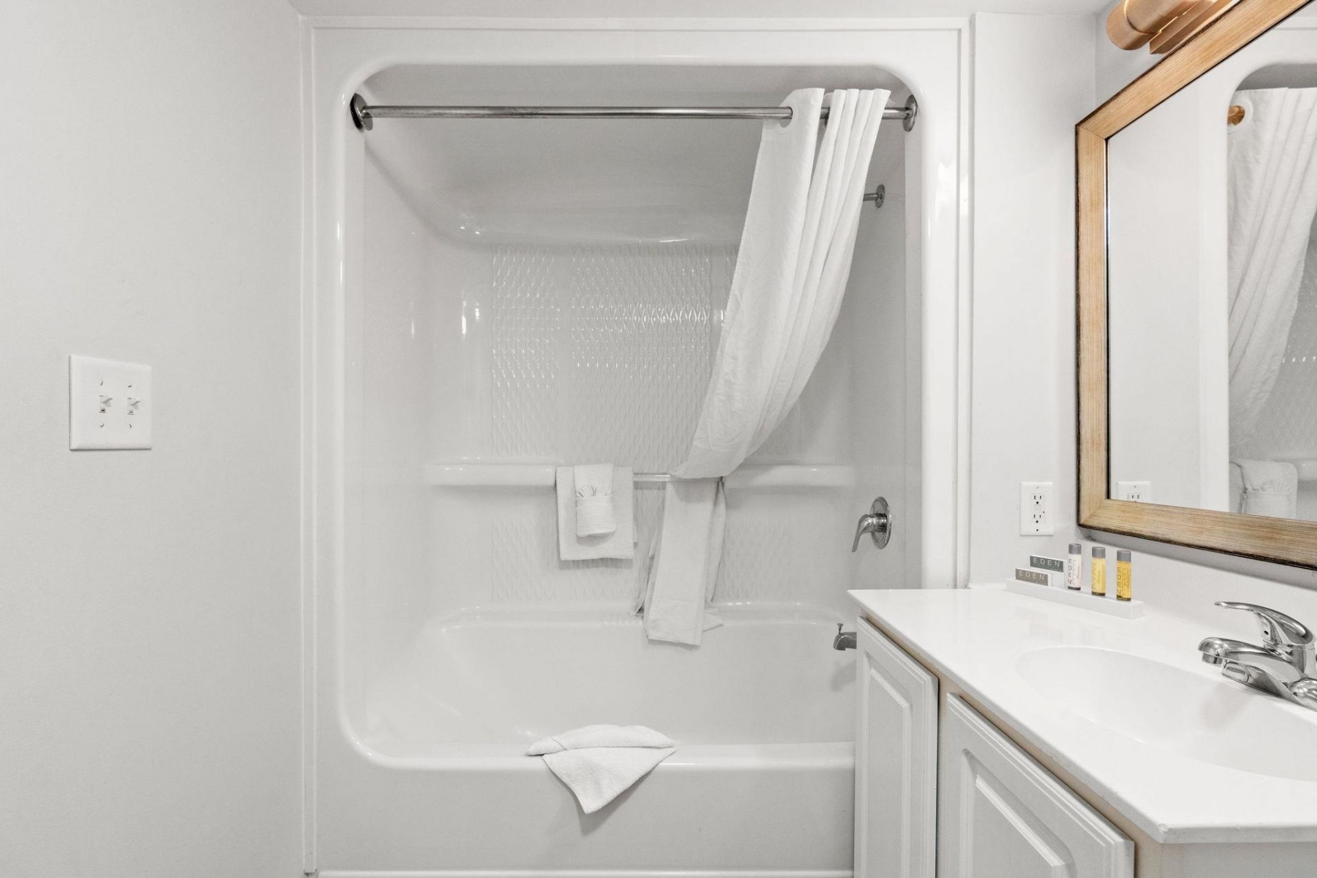 2201 S Ocean Blvd.  Photo 11