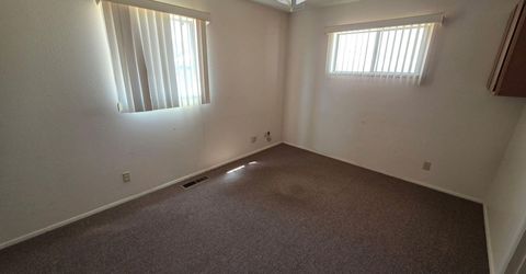 190 S West Street, Fernley, NV 89408 Photo