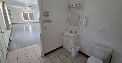 190 S West Street, Fernley, NV 89408 Photo