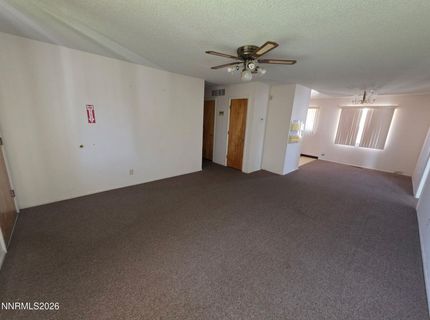 190 S West Street, Fernley, NV 89408 Photo