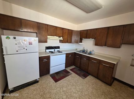 190 S West Street, Fernley, NV 89408 Photo