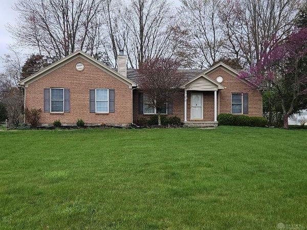 15 Webbshaw Drive, Washington TWP, OH 45458