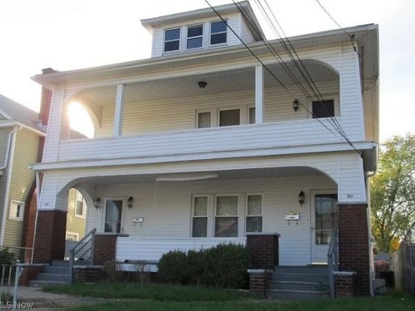 1005 Clarendon Avenue NW, Canton, OH 44708