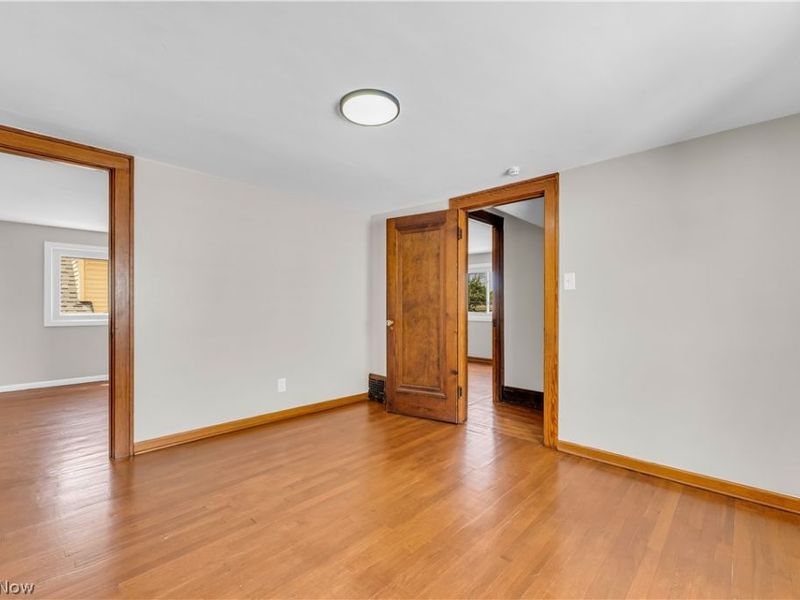 6800 Kazimier Avenue , Cleveland, OH 44105 Photo 14