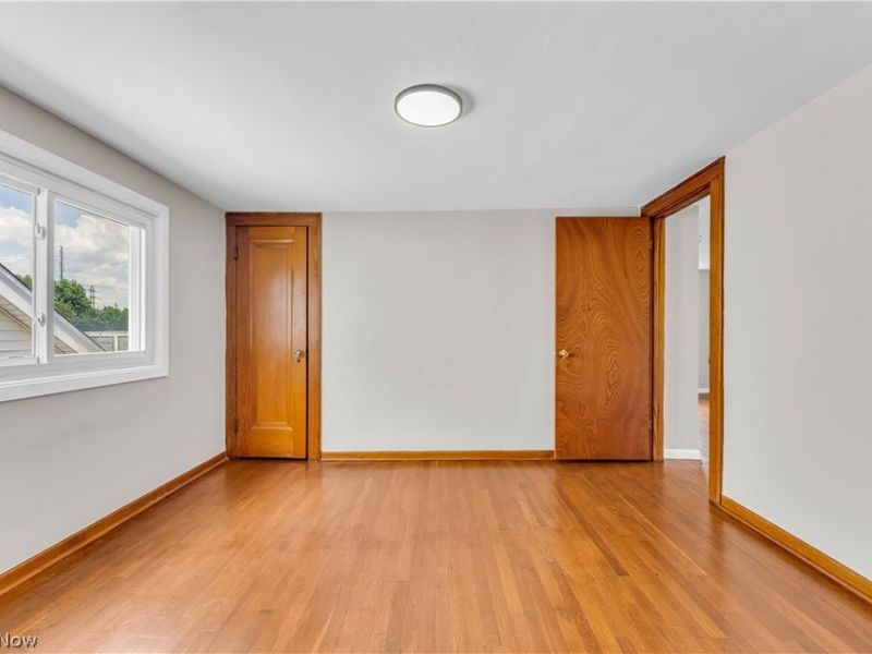 6800 Kazimier Avenue , Cleveland, OH 44105 Photo 19