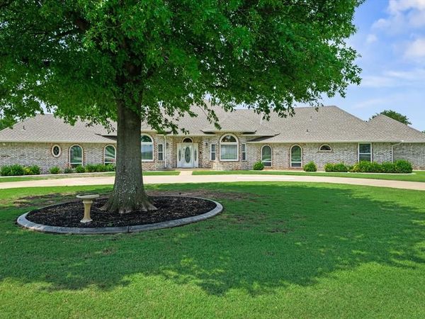 4201 Saint Croix Drive, Edmond, OK 73025