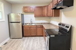 714 Henry Street  photo 4
