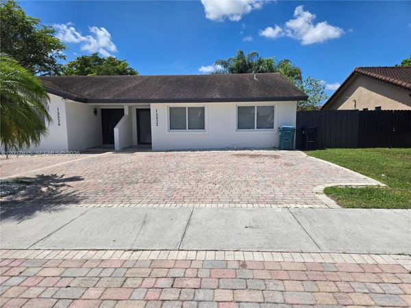 13520 SW 64th Ln , Unit 13522, Miami, FL 33183