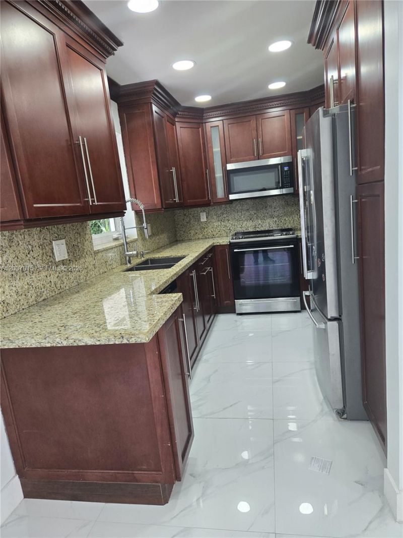 13520 SW 64th Ln , Unit 13522, Miami, FL 33183 Photo