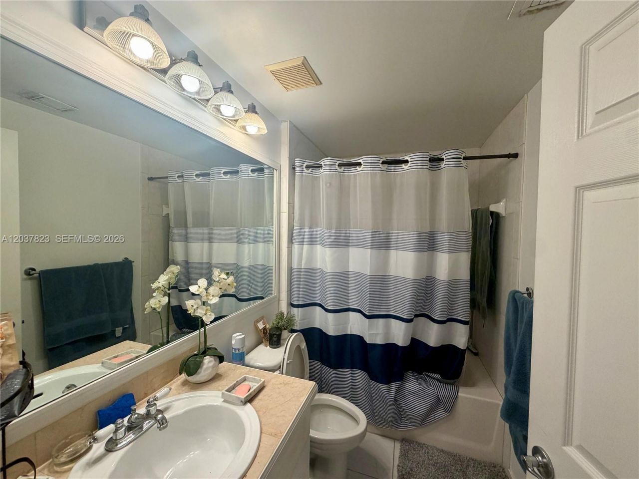6861 SW 44th St , Unit 205, Miami, FL 33155 Photo