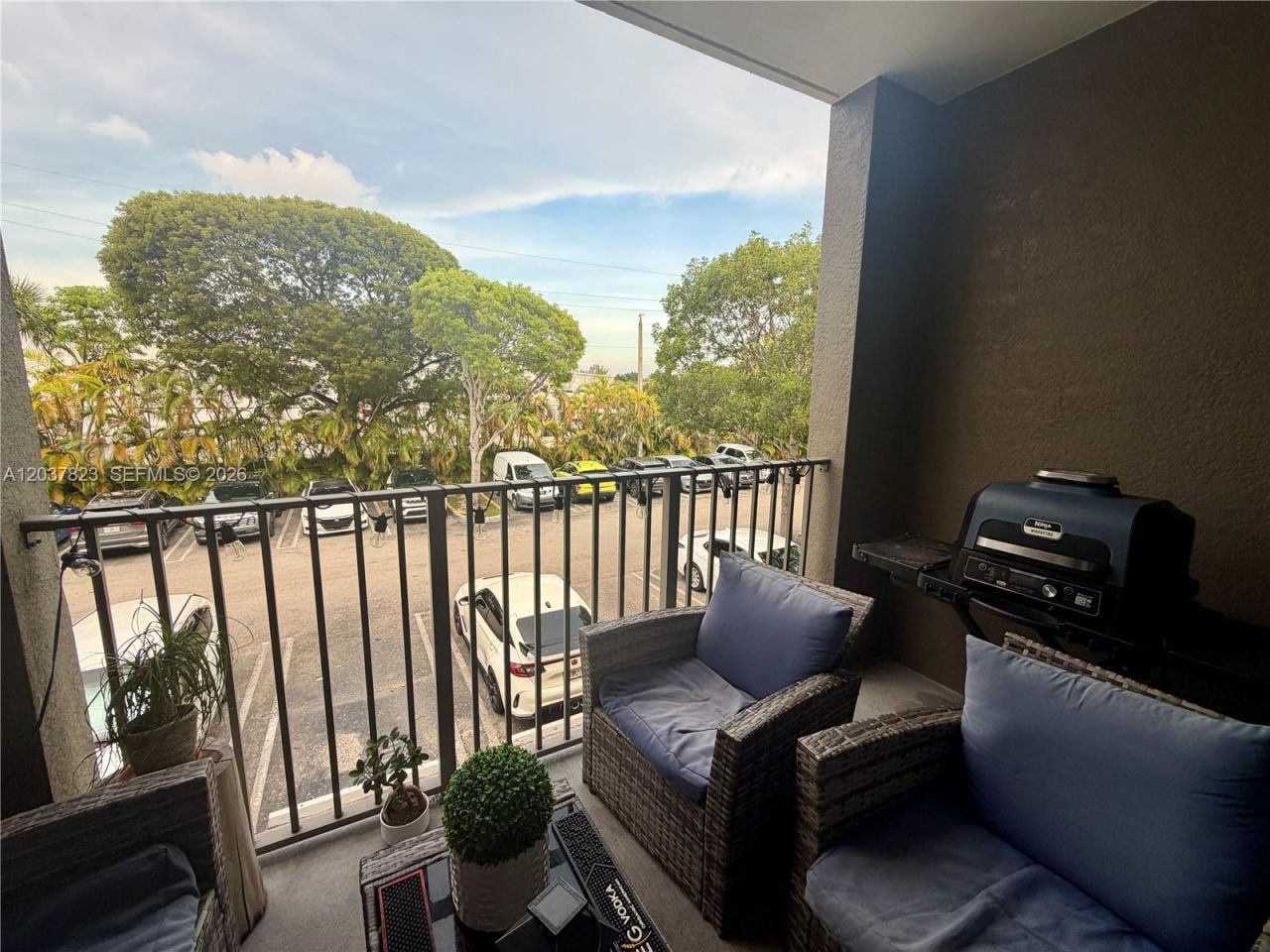 6861 SW 44th St , Unit 205, Miami, FL 33155 Photo