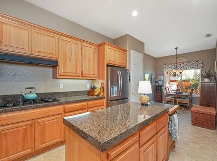 528 Oakhurst Ter, Auburn, CA 95603 Photo