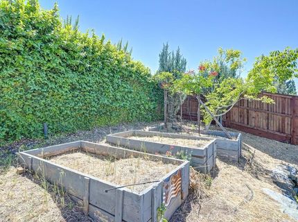 528 Oakhurst Ter, Auburn, CA 95603 Photo