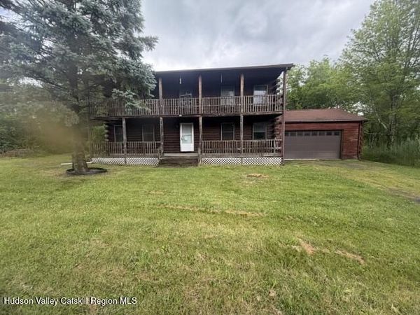 128 Debbie Drive, Athens, NY 12015