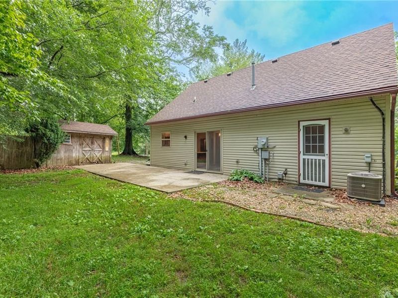 2038 Pratt Road, Blanchester, OH 45107 Photo 27