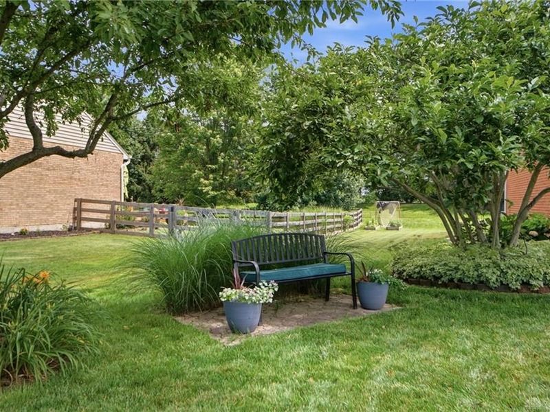 6804 Fairwind Court, Miami Township, OH 45140 Photo 4