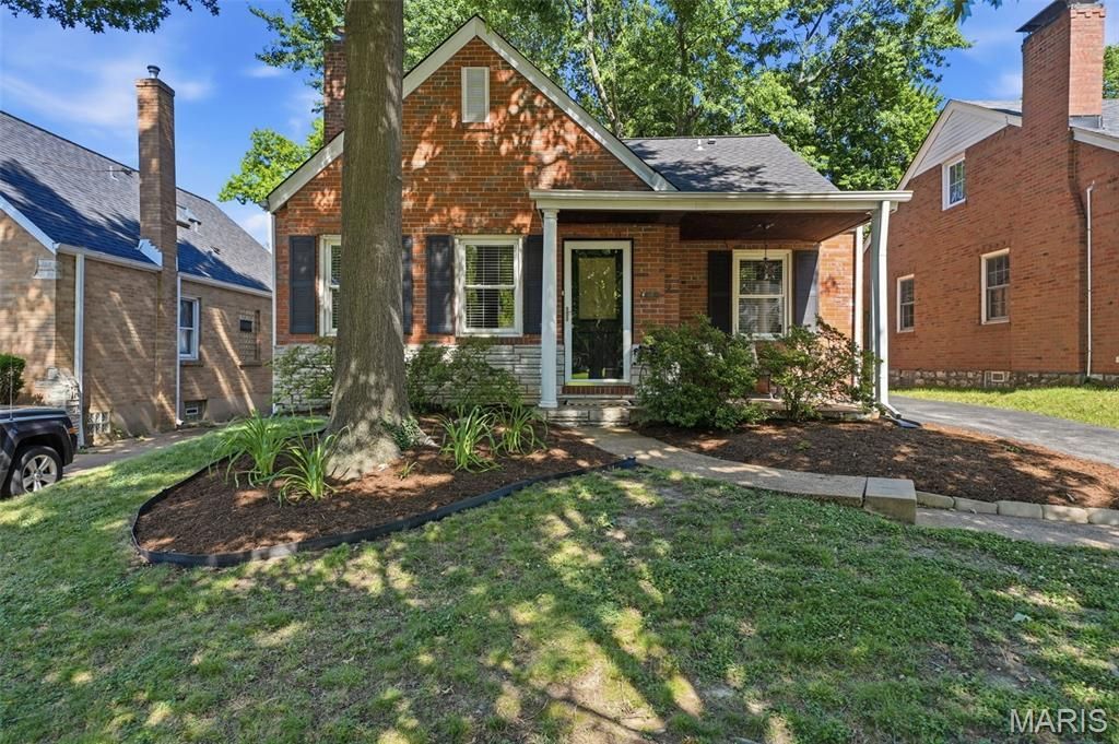 1114 Childress Avenue, Saint Louis, MO 63139 Main Photo