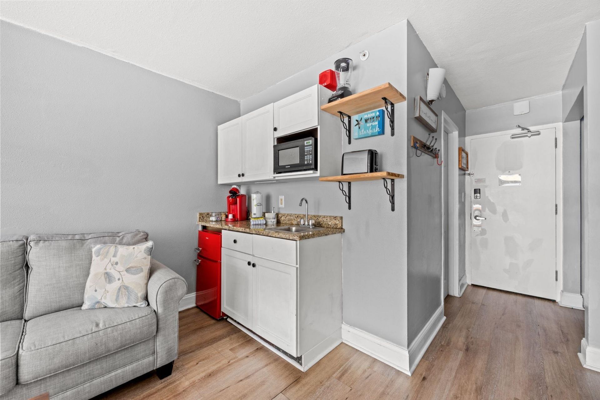 1501 S Ocean Blvd.  Photo 10