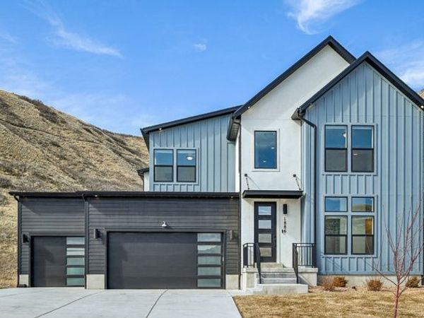 1886 W CHACO CIR N, Unit 111, Lehi, UT 84043