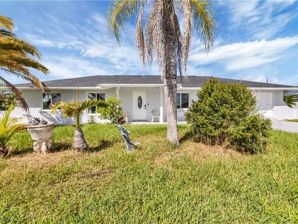 2339 Lake View BLVD , PORT CHARLOTTE, FL 33948