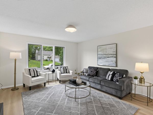 18735 Pennington Avenue, Eden Prairie, MN 55346