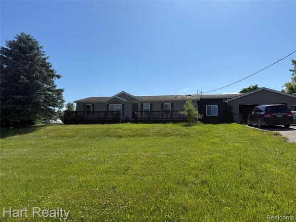 7543 Center Road, Watertown Twp, MI 48746