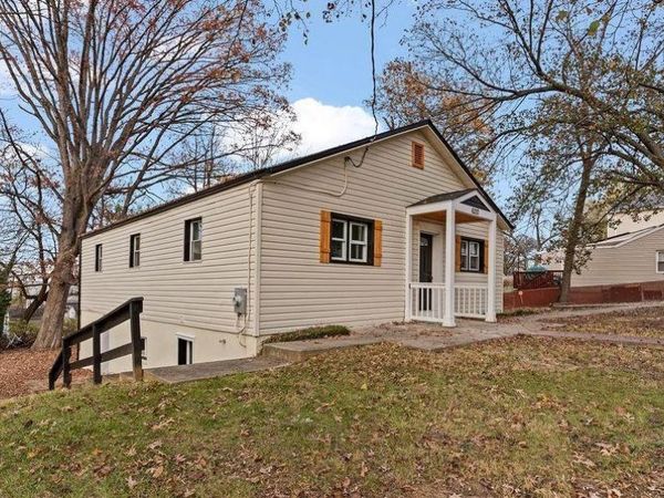 6210 LEE PLACE , CAPITOL HEIGHTS, MD 20743