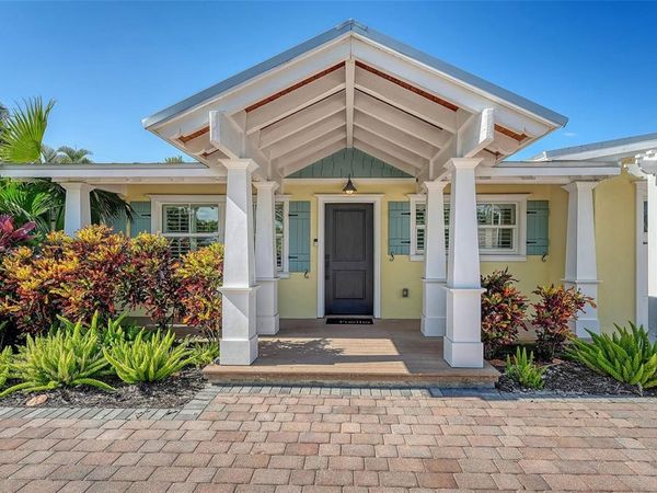 602 BUTTONWOOD DRIVE , LONGBOAT KEY, FL 34228