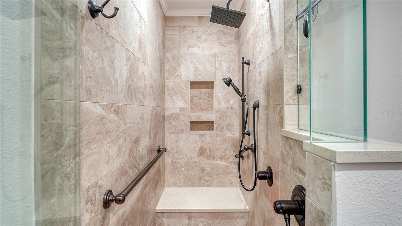 602 Buttonwood Drive, Longboat Key, FL 34228 Photo