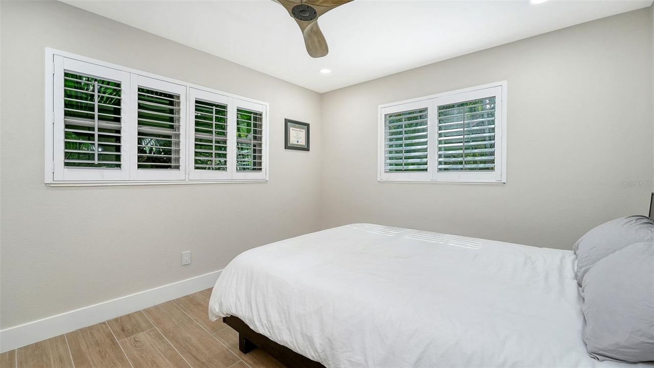 602 Buttonwood Drive, Longboat Key, FL 34228 Photo