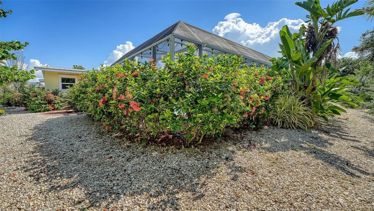 602 Buttonwood Drive, Longboat Key, FL 34228 Photo