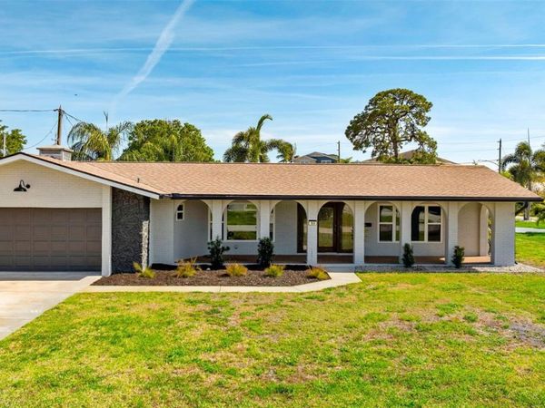 140 88 TH AVENUE NE, ST PETERSBURG, FL 33702