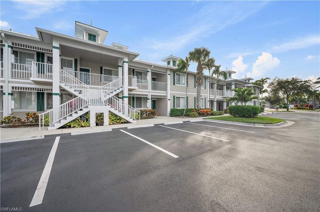 7925 Mahogany Run Ln, Unit 923, Naples, FL 34113 Photo
