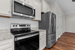 172 Wisley Garden Drive photo 4